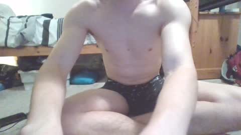 Snapshot of sportyguy283 chatting on February 6, 2025, 12:43 am Sportyguy283 online show from February 6, 2025, 12:43 am