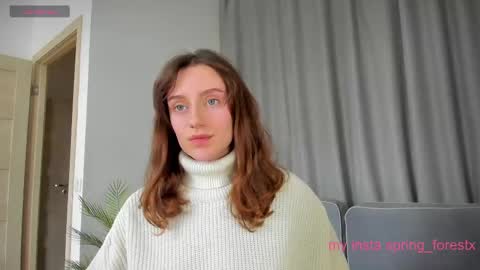 Lilly  online Monday - Friday ask time in pm online show from February 13, 2025, 12:32 pm