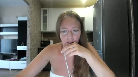 Snapshot of spring_time_ chatting on July 5, 2026, 11:17 am spring_time_ online show from July 5, 2026, 11:17 am