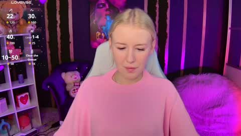 Snapshot of springajara chatting on April 8, 2026, 12:27 pm Vetta online show from April 8, 2026, 12:27 pm