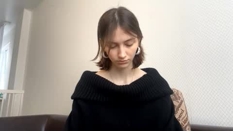 Vanessa online show from March 19, 2026, 11:03 am