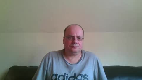 spritzer47 online show from May 9, 2026, 9:03 am