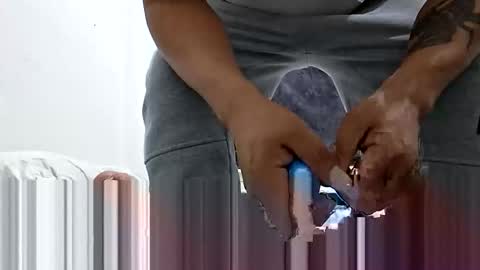 SpunRawCumslut77003 online show from March 18, 2026, 8:23 pm