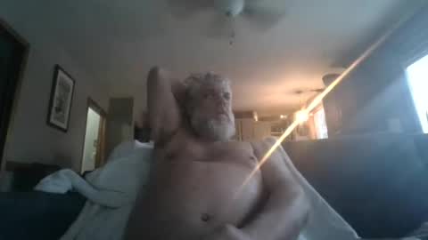 Snapshot of spyceytrucker77 chatting on January 14, 2026, 1:50 pm spyceytrucker77 online show from January 14, 2026, 1:50 pm