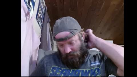 Snapshot of squegly chatting on October 7, 2025, 9:50 am Bryan online show from October 7, 2025, 9:50 am