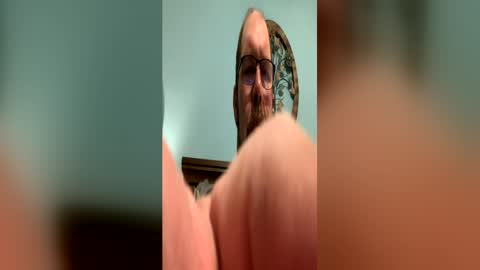 squirreldiamond online show from May 6, 2026, 11:32 pm