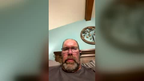 Snapshot of squirreldiamond chatting on June 17, 2026, 11:16 pm squirreldiamond online show from June 17, 2026, 11:16 pm