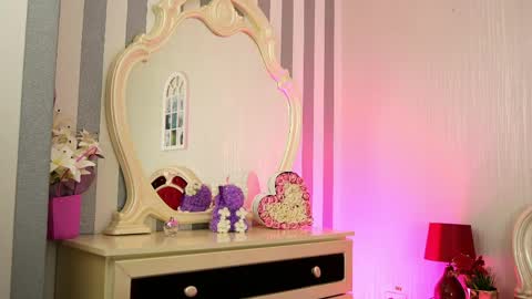 Stacy online show from April 28, 2026, 2:27 am