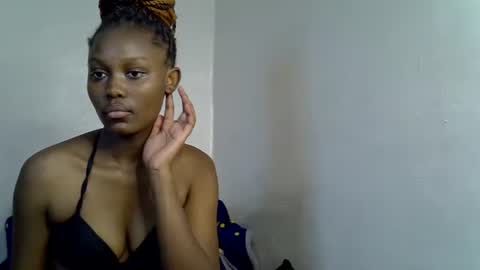 Snapshot of squirt_godes chatting on September 22, 2025, 5:04 pm Tashy online show from September 22, 2025, 5:04 pm