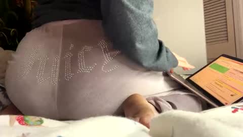 angel online show from March 8, 2025, 5:07 am