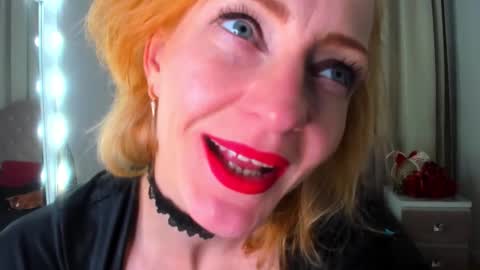 Snapshot of squirtymom chatting on September 29, 2025, 11:59 am Alisa online show from September 29, 2025, 11:59 am