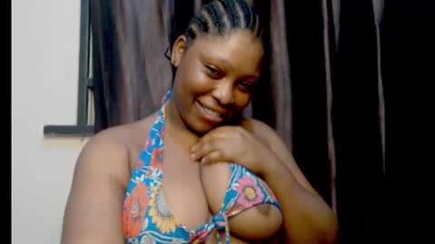 Snapshot of squirtyqueenxx chatting on September 19, 2025, 11:16 pm gold online show from September 19, 2025, 11:16 pm