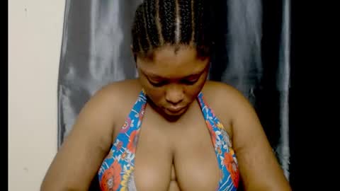 Snapshot of squirtyqueenxx chatting on September 28, 2025, 1:22 am gold online show from September 28, 2025, 1:22 am