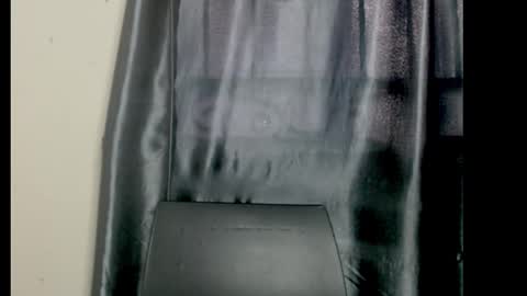 Snapshot of squirtyqueenxx chatting on October 10, 2025, 10:47 am gold online show from October 10, 2025, 10:47 am