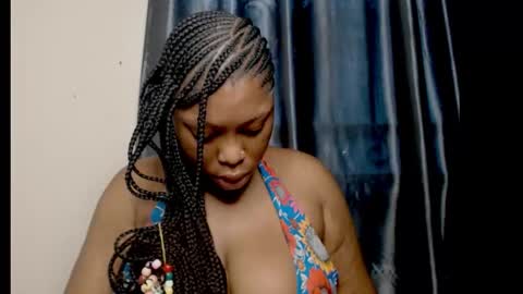 Snapshot of squirtyqueenxx chatting on October 19, 2025, 9:54 am gold online show from October 19, 2025, 9:54 am