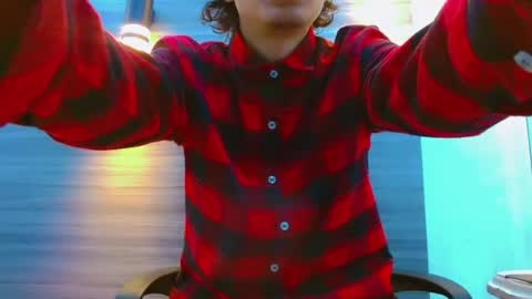ethan online show from July 2, 2026, 1:06 pm