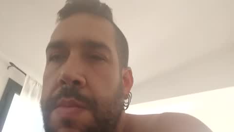 srakdx online show from November 17, 2025, 9:04 am