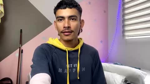 sorry mom online show from January 25, 2025, 4:03 pm