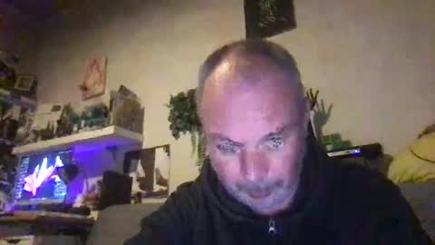 srekos38 online show from March 1, 2026, 7:16 pm