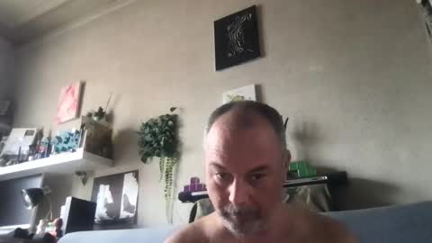 srekos38 online show from April 29, 2026, 7:12 am