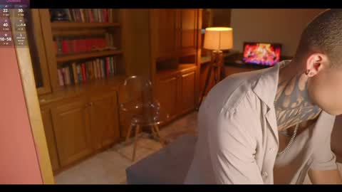 Matt     online show from May 8, 2026, 12:27 am