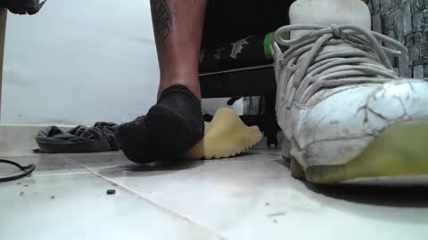 sr master cum its my old account online show from April 25, 2026, 5:43 pm
