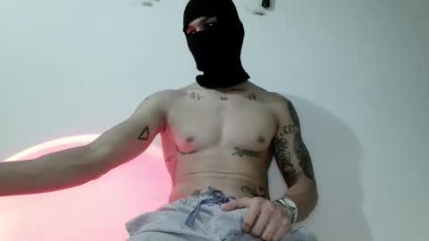 Snapshot of srghost333 chatting on March 18, 2026, 4:37 am srghost333 online show from March 18, 2026, 4:37 am