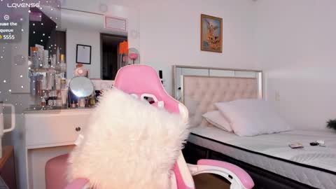 Laura online show from January 19, 2025, 5:05 am