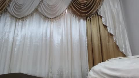 .          . online show from January 28, 2025, 3:04 pm