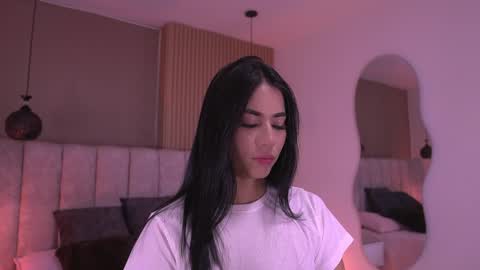 samantha online show from May 4, 2026, 7:10 pm