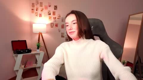 Hey my name is Maya glad to meet you online show from February 4, 2026, 4:29 am