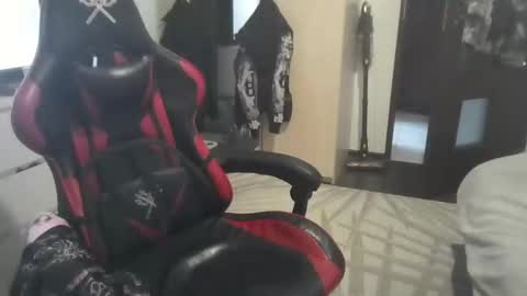 Snapshot of ssexycouplee chatting on March 29, 2026, 12:38 pm lookingfor online show from March 29, 2026, 12:38 pm