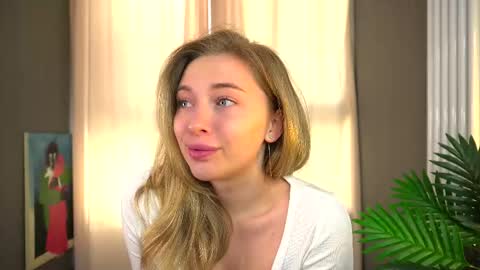 Snapshot of sssecretgirlfriend chatting on September 16, 2025, 5:30 am Kate online show from September 16, 2025, 5:30 am