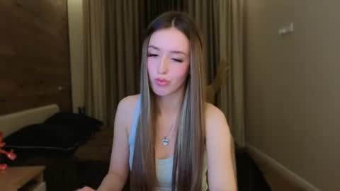 Snapshot of ssurf_time chatting on June 22, 2026, 7:22 pm Chloe online show from June 22, 2026, 7:22 pm