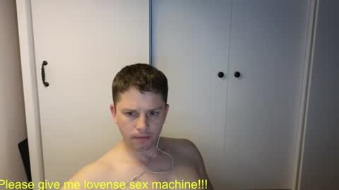 st1vemaster01 online show from June 15, 2026, 1:24 pm