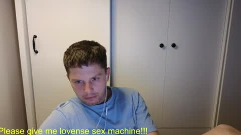st1vemaster01 online show from June 20, 2026, 2:20 pm