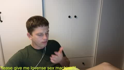st1vemaster01 online show from July 6, 2026, 12:46 pm