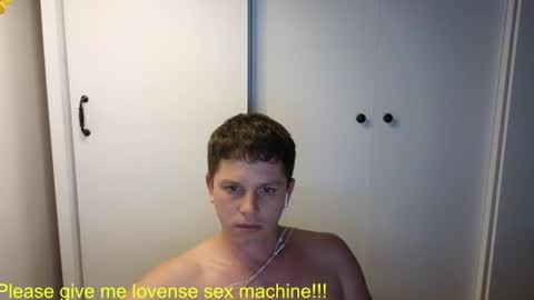 st1vemaster01 online show from July 8, 2026, 1:15 pm