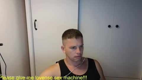 st1vemaster01 online show from July 19, 2026, 1:48 pm
