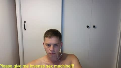 st1vemaster01 online show from July 28, 2026, 12:48 pm