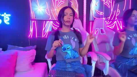 Snapshot of staarlightt chatting on October 20, 2025, 9:04 pm staarlightt online show from October 20, 2025, 9:04 pm