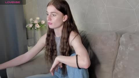 Stacey GMT5 Mo Tu We Th Fr Sa 3am -10am online show from December 13, 2024, 4:33 am