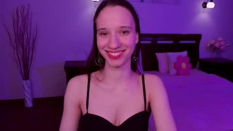 Snapshot of staceycutie chatting on April 18, 2026, 6:23 pm StaceyCutie online show from April 18, 2026, 6:23 pm