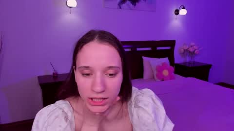 Snapshot of staceycutie chatting on April 25, 2026, 5:21 pm StaceyCutie online show from April 25, 2026, 5:21 pm