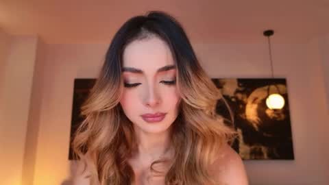 Stacy Woods online show from March 19, 2026, 1:37 pm