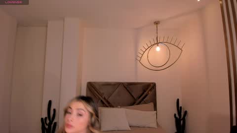 Stacy Woods online show from May 4, 2026, 11:50 am