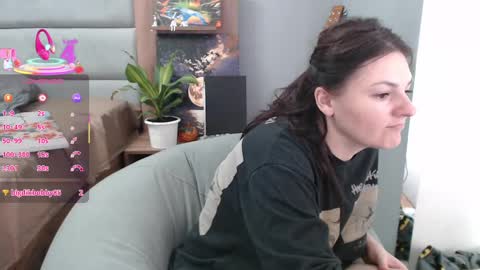 STACY online show from March 9, 2025, 4:33 pm