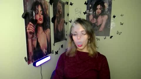 Snapshot of stacy_gr chatting on October 7, 2025, 12:13 pm Stacy online show from October 7, 2025, 12:13 pm