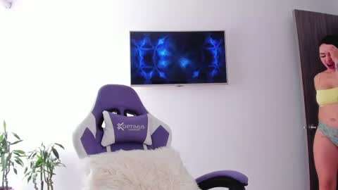 Snapshot of stacy_malibu1 chatting on June 11, 2026, 3:21 pm TWstacymalibu110 online show from June 11, 2026, 3:21 pm