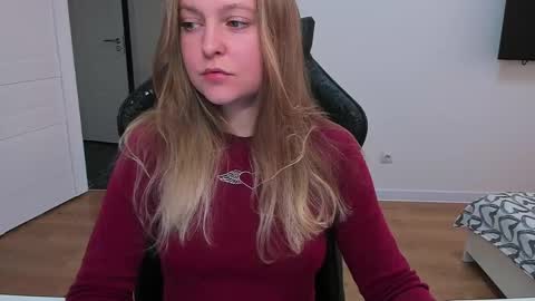 Snapshot of stacy_miraclee chatting on May 11, 2026, 5:21 pm Stacy online show from May 11, 2026, 5:21 pm